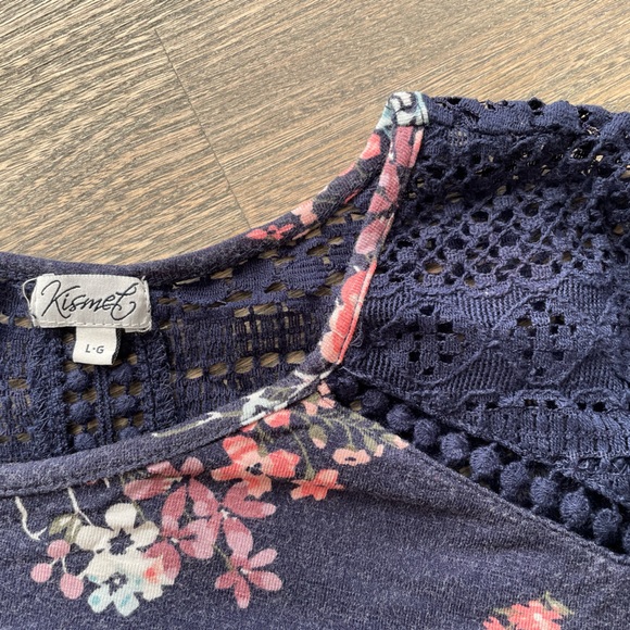 Women’s Kismet Blouse Size L Floral Slit-back Lace - Picture 5 of 6